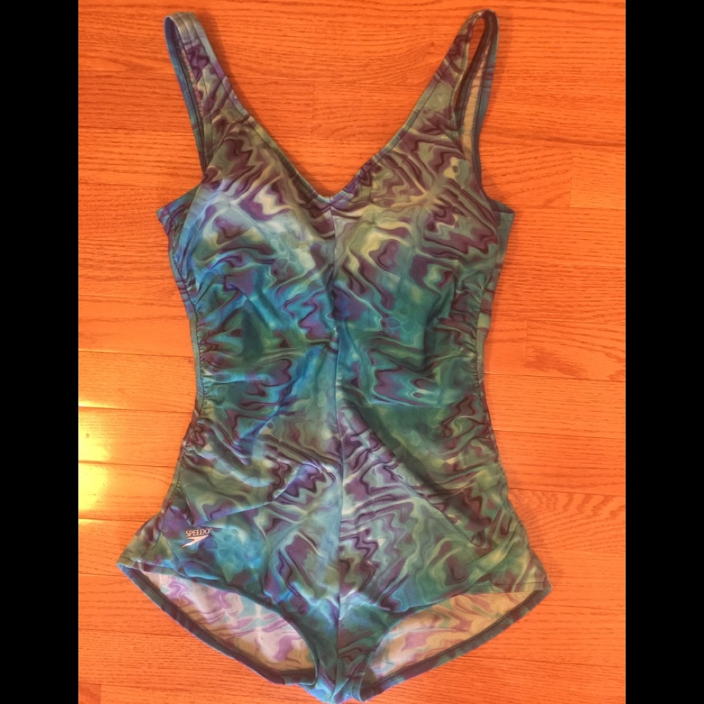 Bathing suit